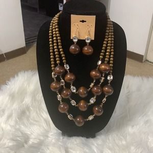 Women’s 2PC Wooden Bead & Faux Faucet Stones Accent Artsy Boho Bohemian Necklace